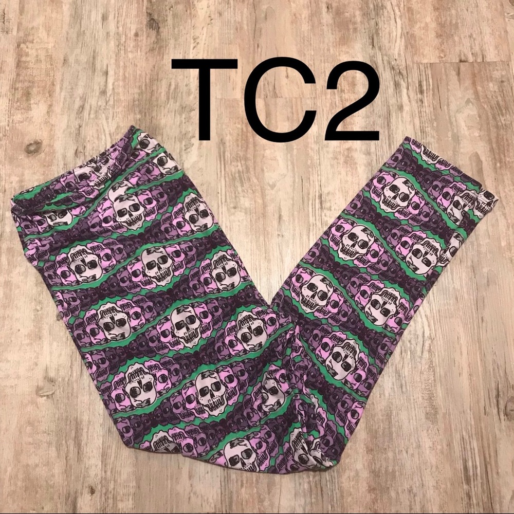 LuLaRoe TC2 Purple Skull Leggings NWOT
